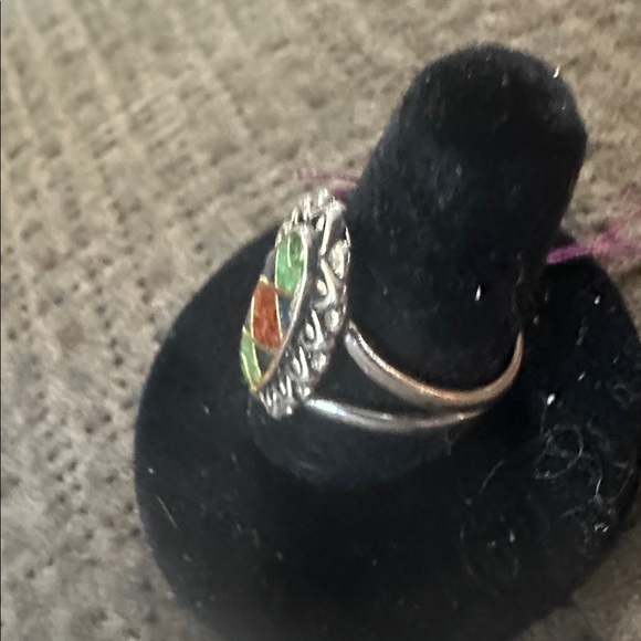 Carolyn Pollack Sterling Silver Oval Green Turquoise  Sterling Silver Multicolor Inlay Oval Ring - Green & Red - Carolyn Pollack